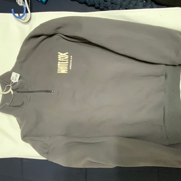 White Fox Sweater - Picture 2 of 3